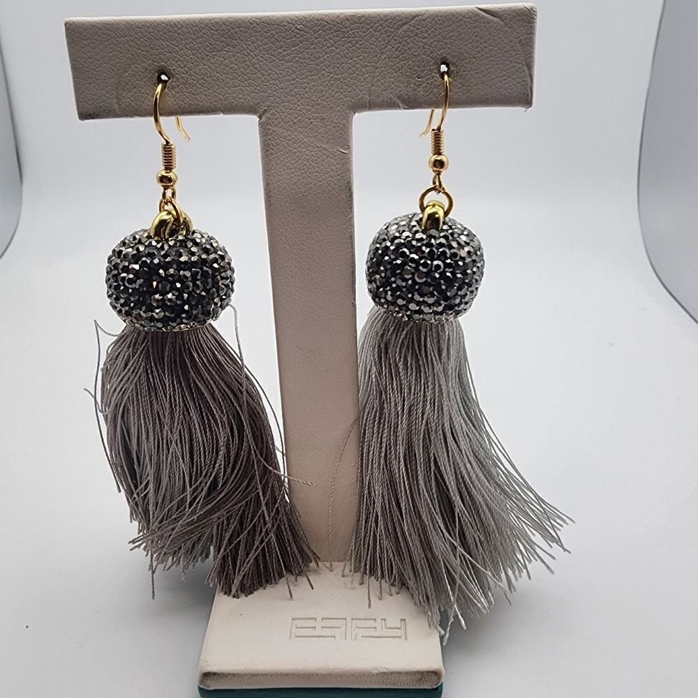 NWOT Molly Phillips Jacqueline Gray Tassel & Rhinestone Earrings